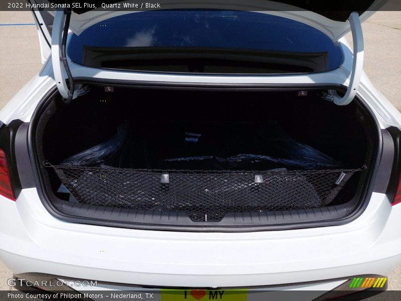 Quartz White / Black 2022 Hyundai Sonata SEL Plus