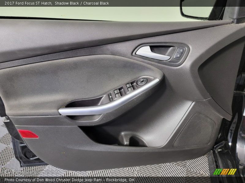 Shadow Black / Charcoal Black 2017 Ford Focus ST Hatch