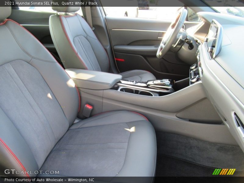 Quartz White / Black 2021 Hyundai Sonata SEL Plus