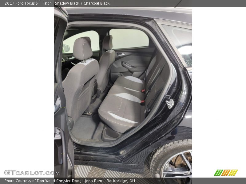Shadow Black / Charcoal Black 2017 Ford Focus ST Hatch
