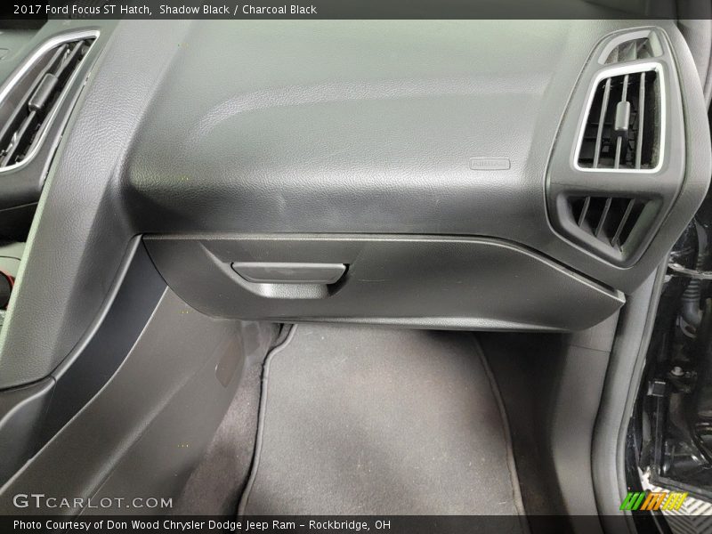 Shadow Black / Charcoal Black 2017 Ford Focus ST Hatch