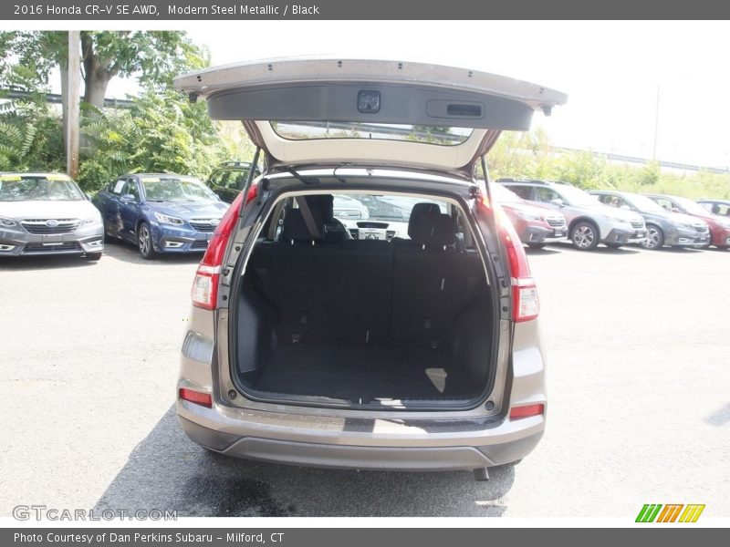 Modern Steel Metallic / Black 2016 Honda CR-V SE AWD