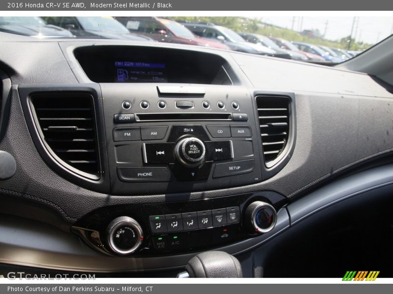 Modern Steel Metallic / Black 2016 Honda CR-V SE AWD