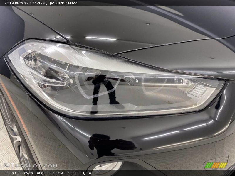 Jet Black / Black 2019 BMW X2 sDrive28i