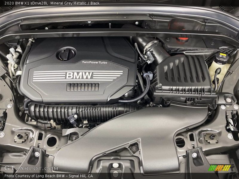 Mineral Grey Metallic / Black 2020 BMW X1 sDrive28i