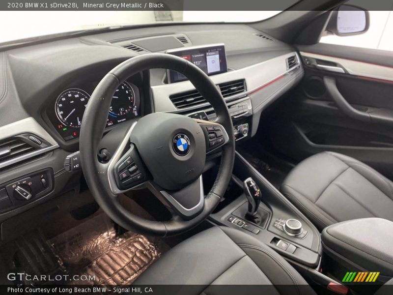 Mineral Grey Metallic / Black 2020 BMW X1 sDrive28i