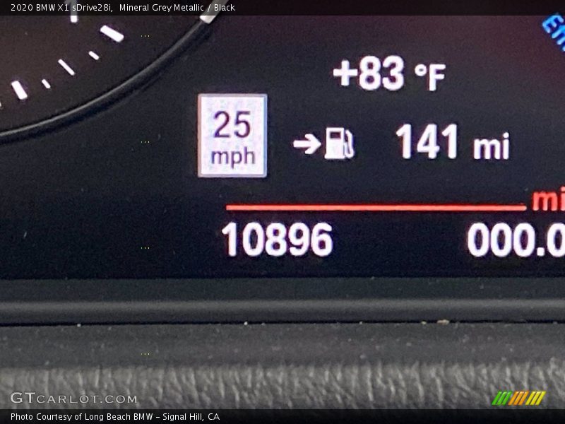 Mineral Grey Metallic / Black 2020 BMW X1 sDrive28i