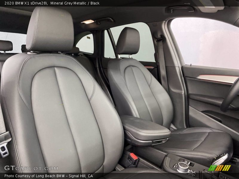 Mineral Grey Metallic / Black 2020 BMW X1 sDrive28i