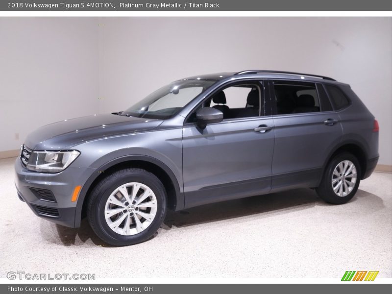 Platinum Gray Metallic / Titan Black 2018 Volkswagen Tiguan S 4MOTION