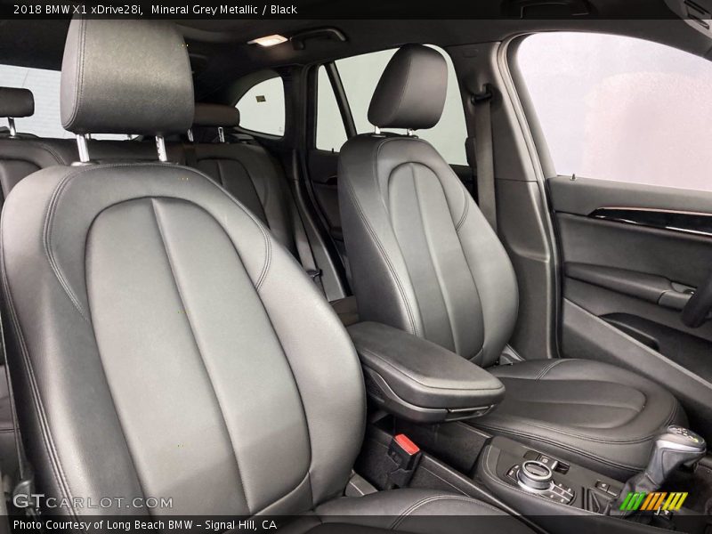 Mineral Grey Metallic / Black 2018 BMW X1 xDrive28i