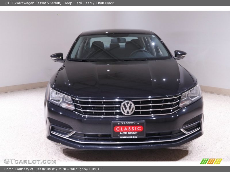 Deep Black Pearl / Titan Black 2017 Volkswagen Passat S Sedan