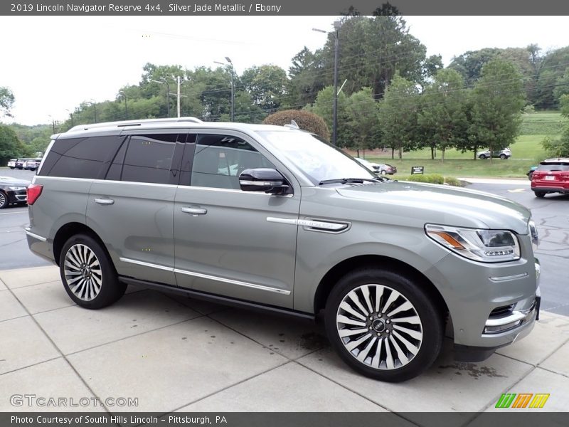  2019 Navigator Reserve 4x4 Silver Jade Metallic
