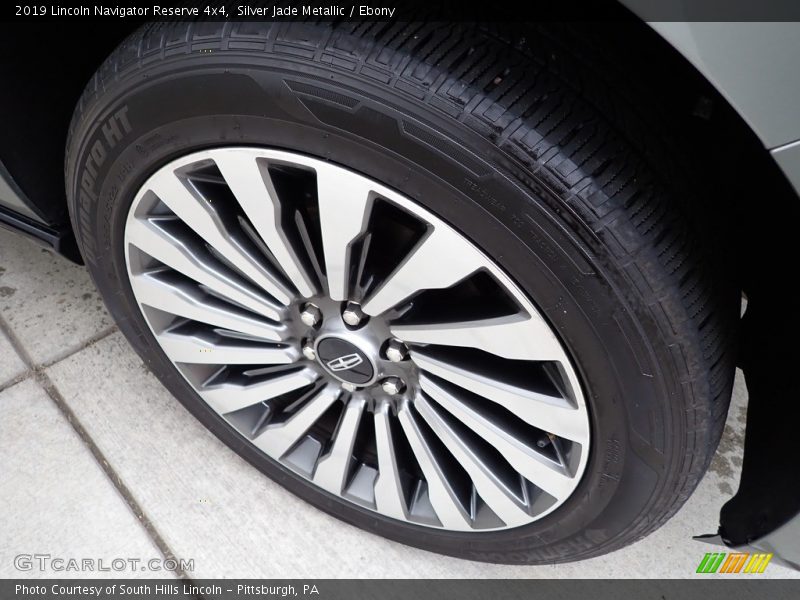 Silver Jade Metallic / Ebony 2019 Lincoln Navigator Reserve 4x4