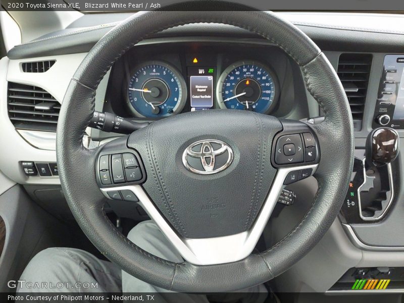 Blizzard White Pearl / Ash 2020 Toyota Sienna XLE