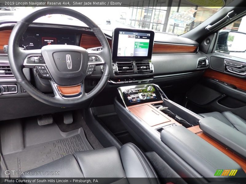 2019 Navigator Reserve 4x4 Ebony Interior