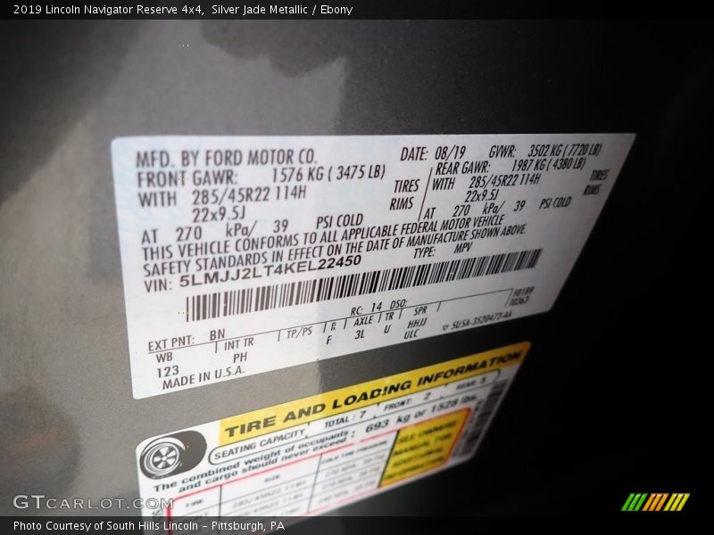 2019 Navigator Reserve 4x4 Silver Jade Metallic Color Code BN