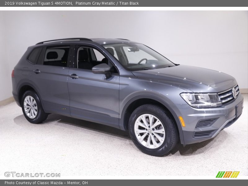 Platinum Gray Metallic / Titan Black 2019 Volkswagen Tiguan S 4MOTION
