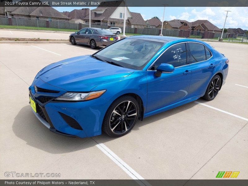 Blue Streak Metallic / Black 2019 Toyota Camry XSE