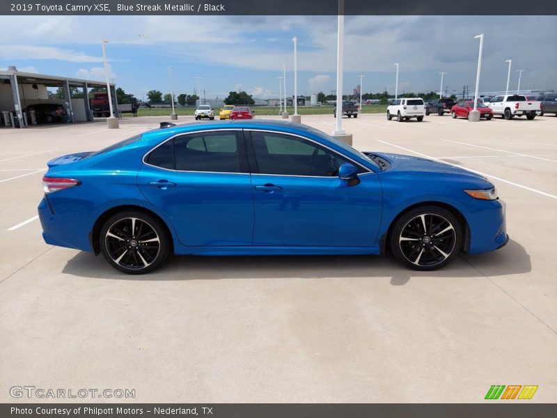 Blue Streak Metallic / Black 2019 Toyota Camry XSE