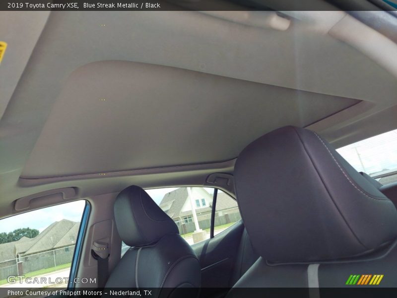 Blue Streak Metallic / Black 2019 Toyota Camry XSE