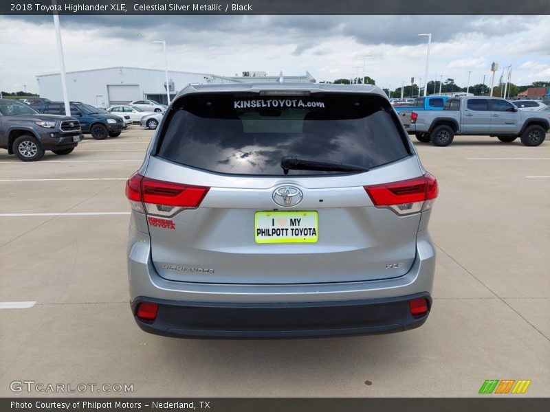 Celestial Silver Metallic / Black 2018 Toyota Highlander XLE