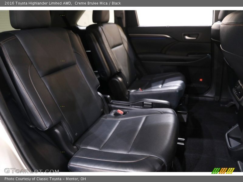 Creme Brulee Mica / Black 2016 Toyota Highlander Limited AWD