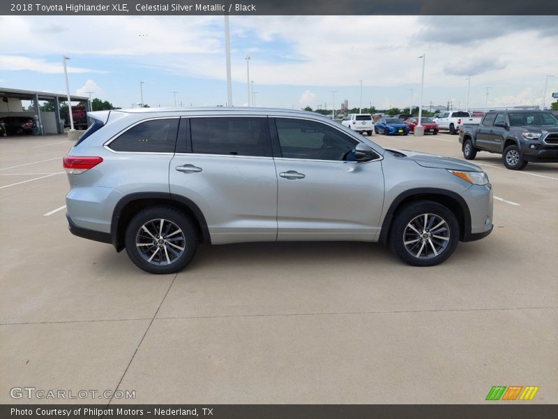 Celestial Silver Metallic / Black 2018 Toyota Highlander XLE