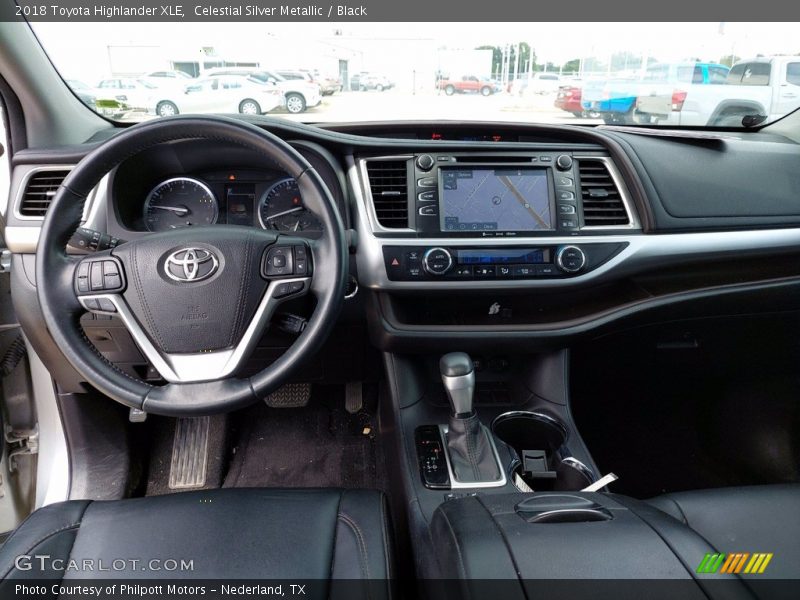Celestial Silver Metallic / Black 2018 Toyota Highlander XLE