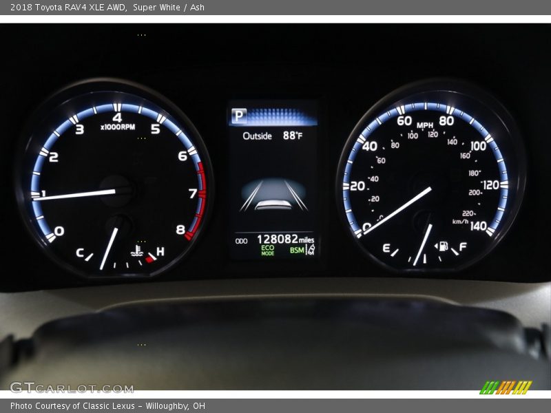 Super White / Ash 2018 Toyota RAV4 XLE AWD
