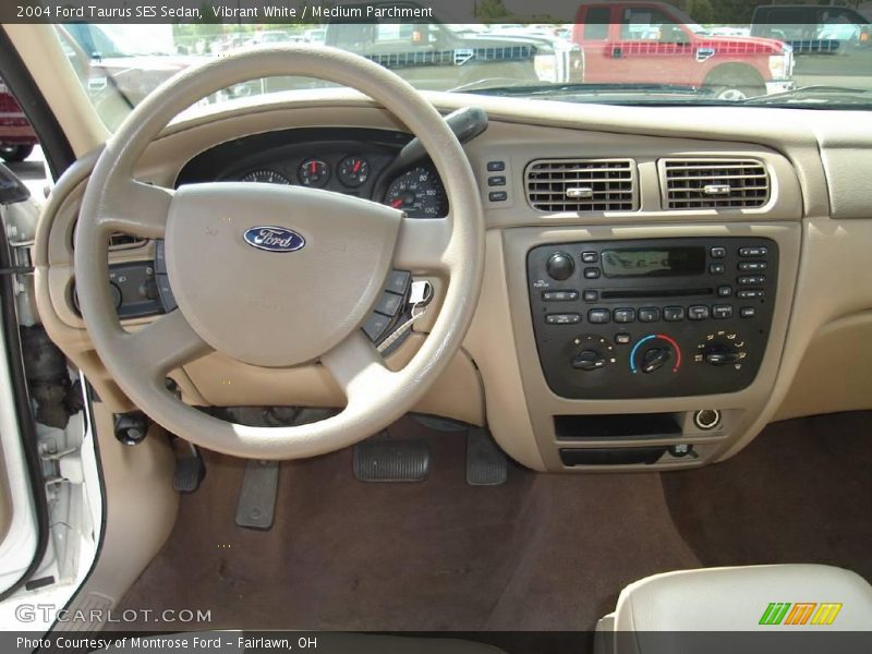 Vibrant White / Medium Parchment 2004 Ford Taurus SES Sedan