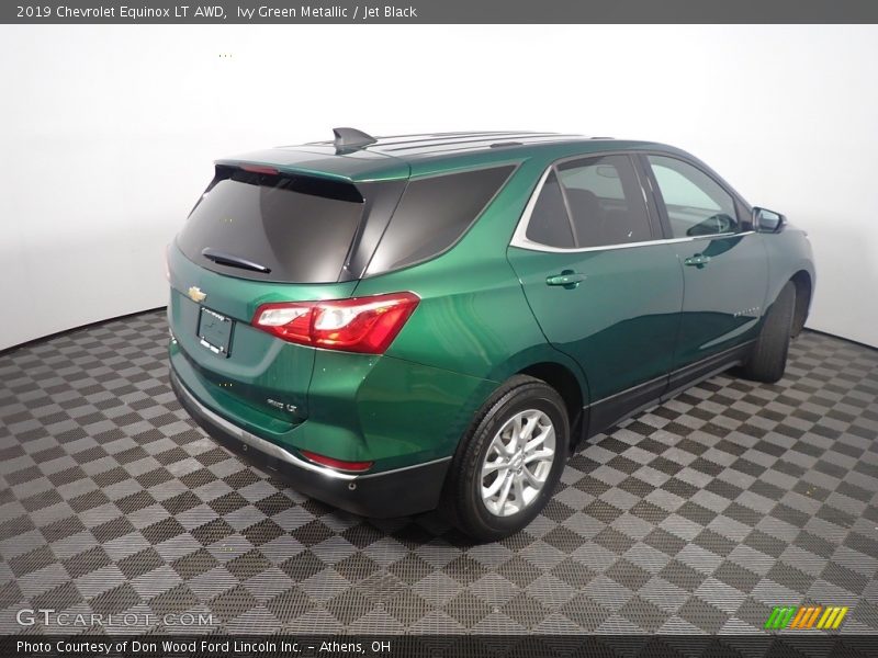 Ivy Green Metallic / Jet Black 2019 Chevrolet Equinox LT AWD