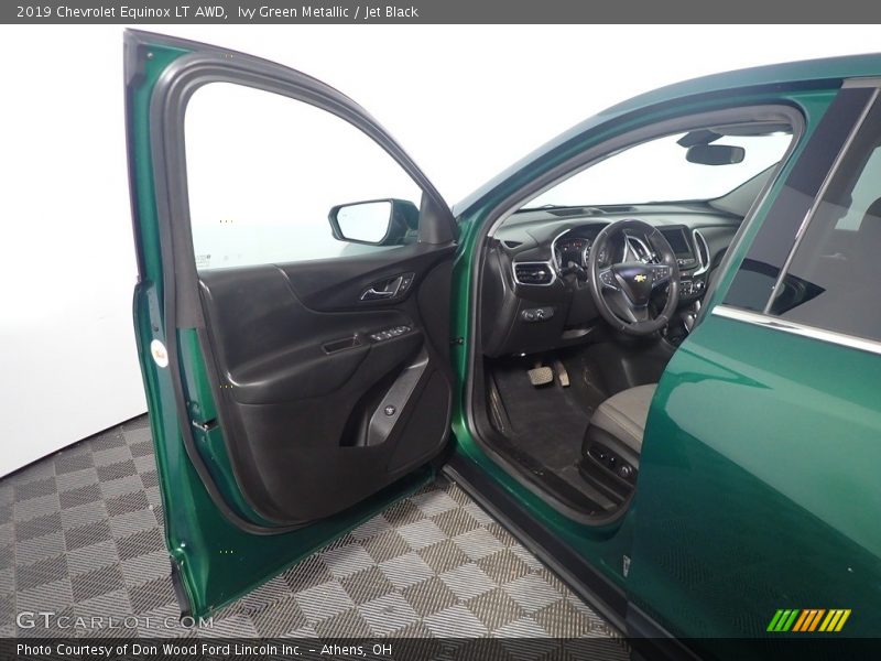 Ivy Green Metallic / Jet Black 2019 Chevrolet Equinox LT AWD