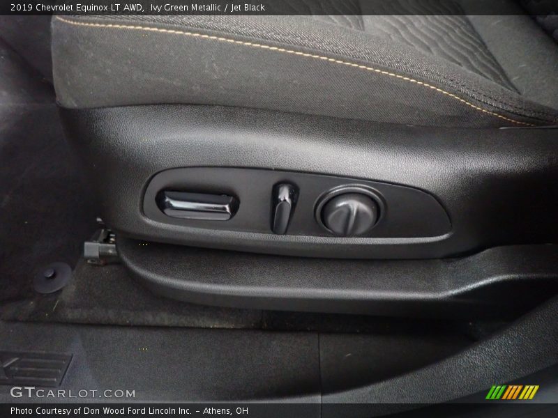 Ivy Green Metallic / Jet Black 2019 Chevrolet Equinox LT AWD