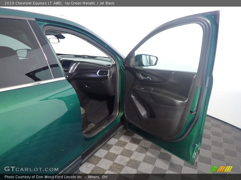 Ivy Green Metallic / Jet Black 2019 Chevrolet Equinox LT AWD