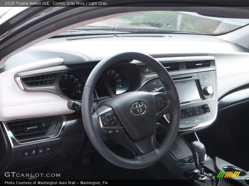 Cosmic Gray Mica / Light Gray 2018 Toyota Avalon XLE