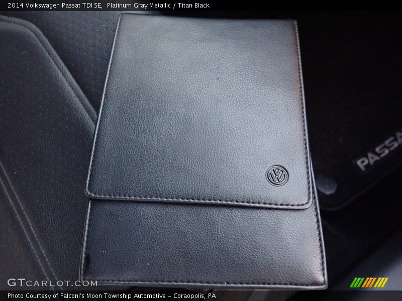 Platinum Gray Metallic / Titan Black 2014 Volkswagen Passat TDI SE