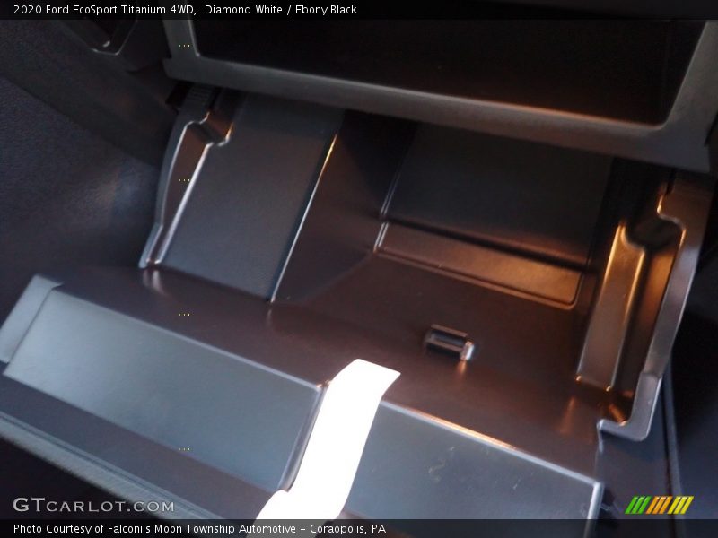 Diamond White / Ebony Black 2020 Ford EcoSport Titanium 4WD