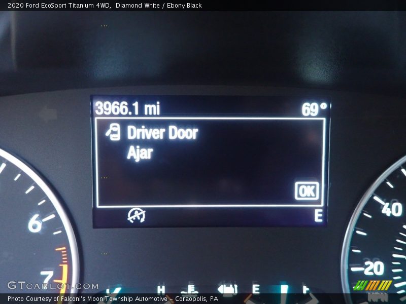Diamond White / Ebony Black 2020 Ford EcoSport Titanium 4WD