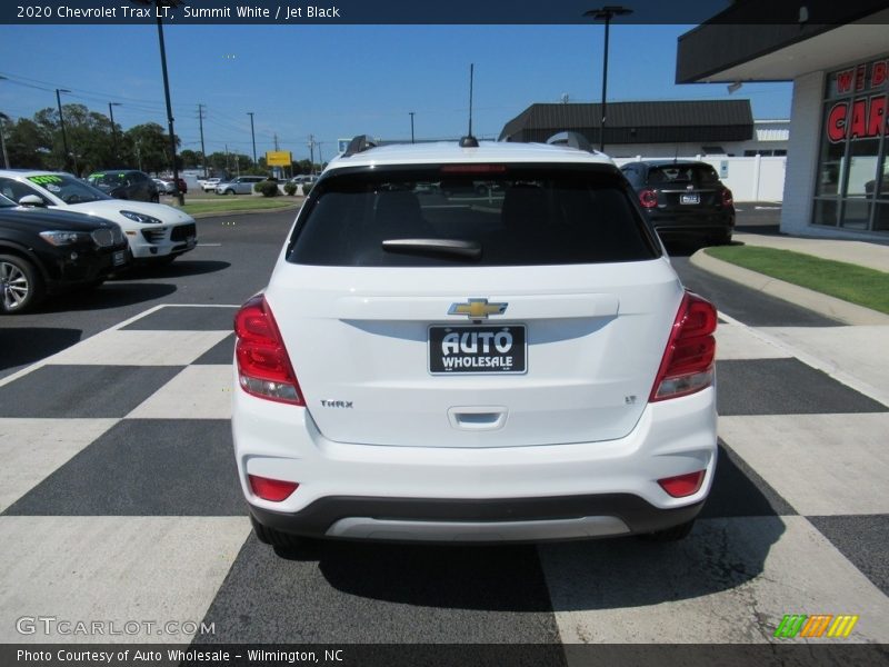 Summit White / Jet Black 2020 Chevrolet Trax LT