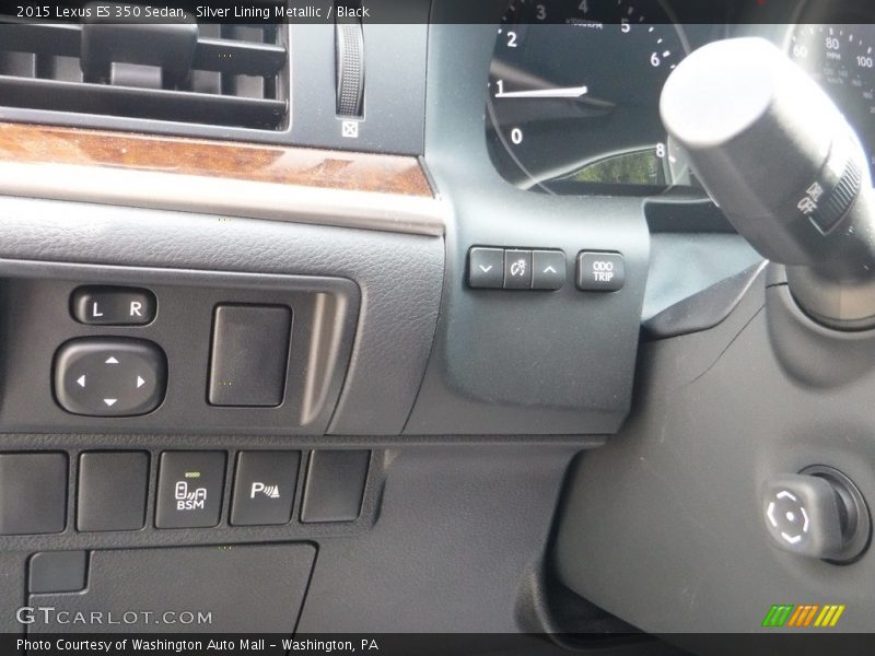 Controls of 2015 ES 350 Sedan