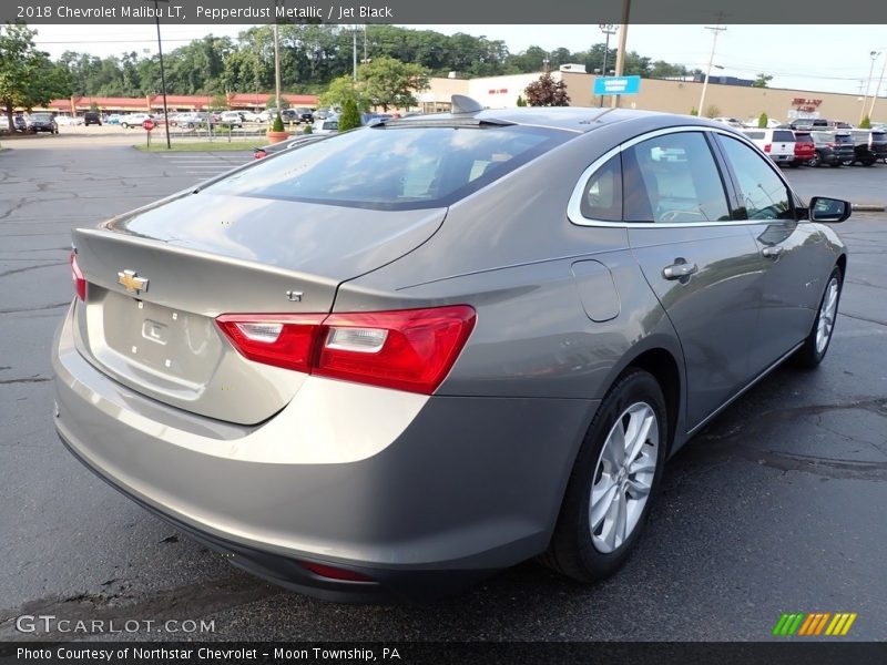 Pepperdust Metallic / Jet Black 2018 Chevrolet Malibu LT