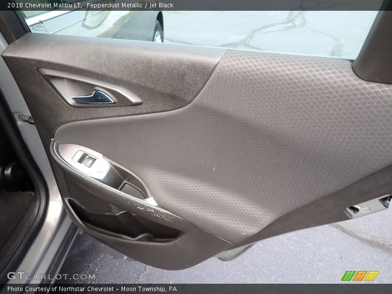 Pepperdust Metallic / Jet Black 2018 Chevrolet Malibu LT