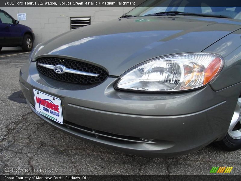 Spruce Green Metallic / Medium Parchment 2001 Ford Taurus SES Wagon