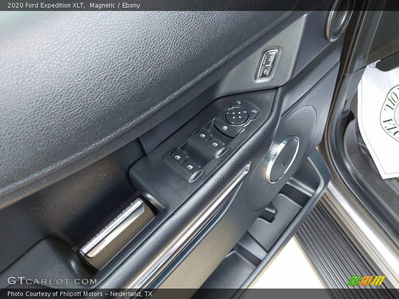 Magnetic / Ebony 2020 Ford Expedition XLT