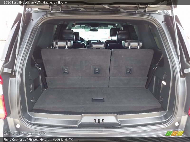 Magnetic / Ebony 2020 Ford Expedition XLT