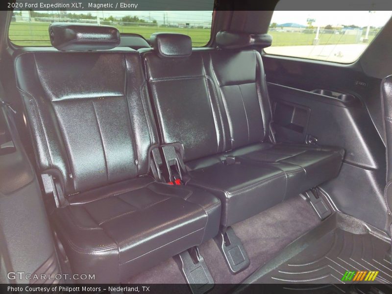 Magnetic / Ebony 2020 Ford Expedition XLT