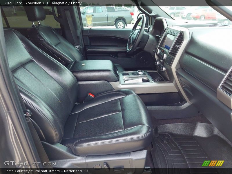 Magnetic / Ebony 2020 Ford Expedition XLT
