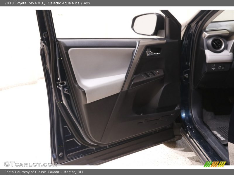 Galactic Aqua Mica / Ash 2018 Toyota RAV4 XLE