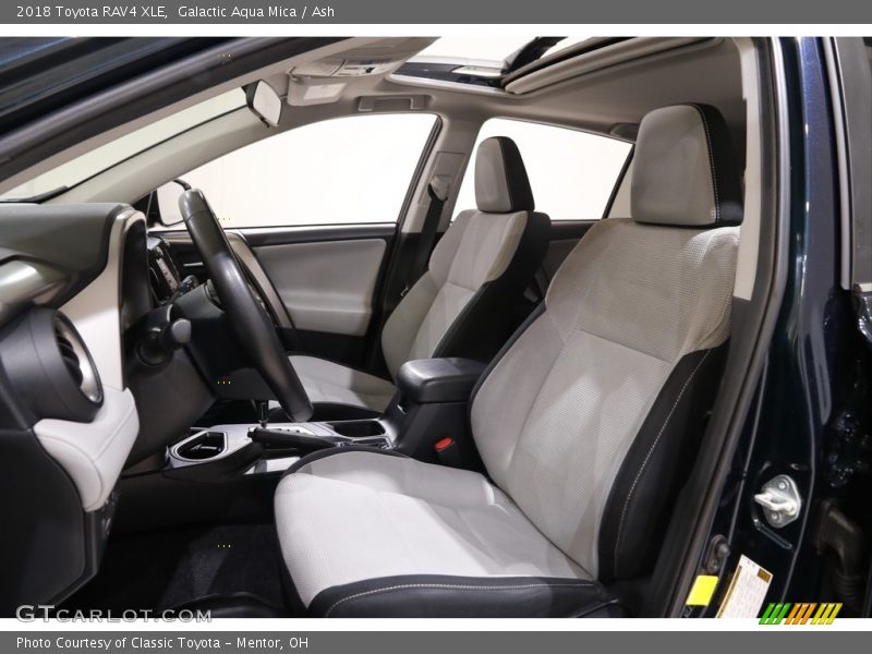 Galactic Aqua Mica / Ash 2018 Toyota RAV4 XLE