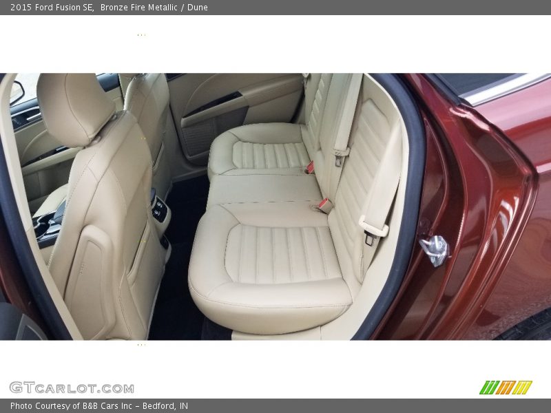 Bronze Fire Metallic / Dune 2015 Ford Fusion SE